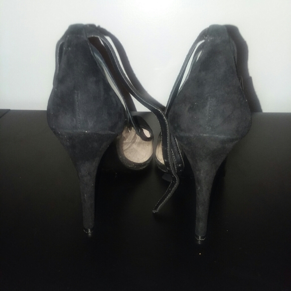 BCBGENERATION Cynthia Pointed Ankle-Toe Straps - Picture 2 of 7